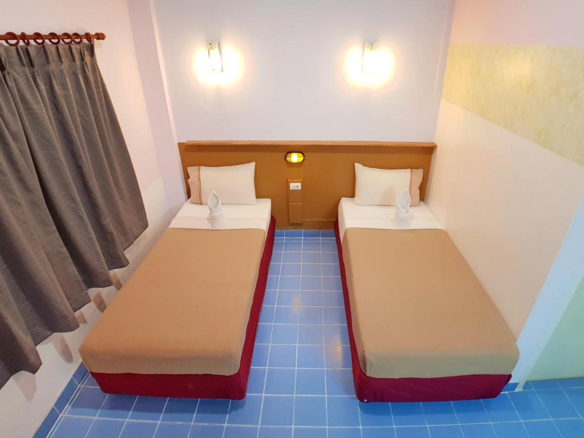 Pacific Inn Phuket Εξωτερικό φωτογραφία