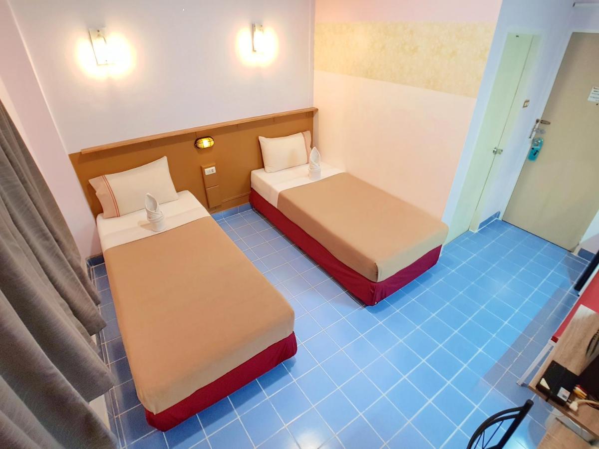 Pacific Inn Phuket Εξωτερικό φωτογραφία